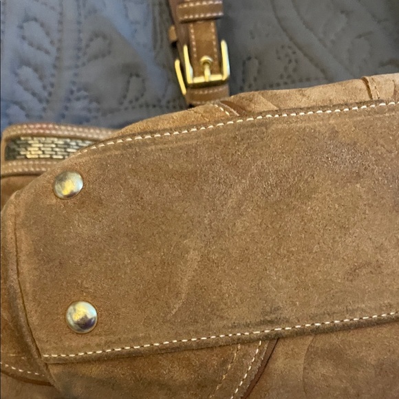 Coach Tan Suede Satchel with Gold Accents and Matching Wallet - Picture 6 of 12